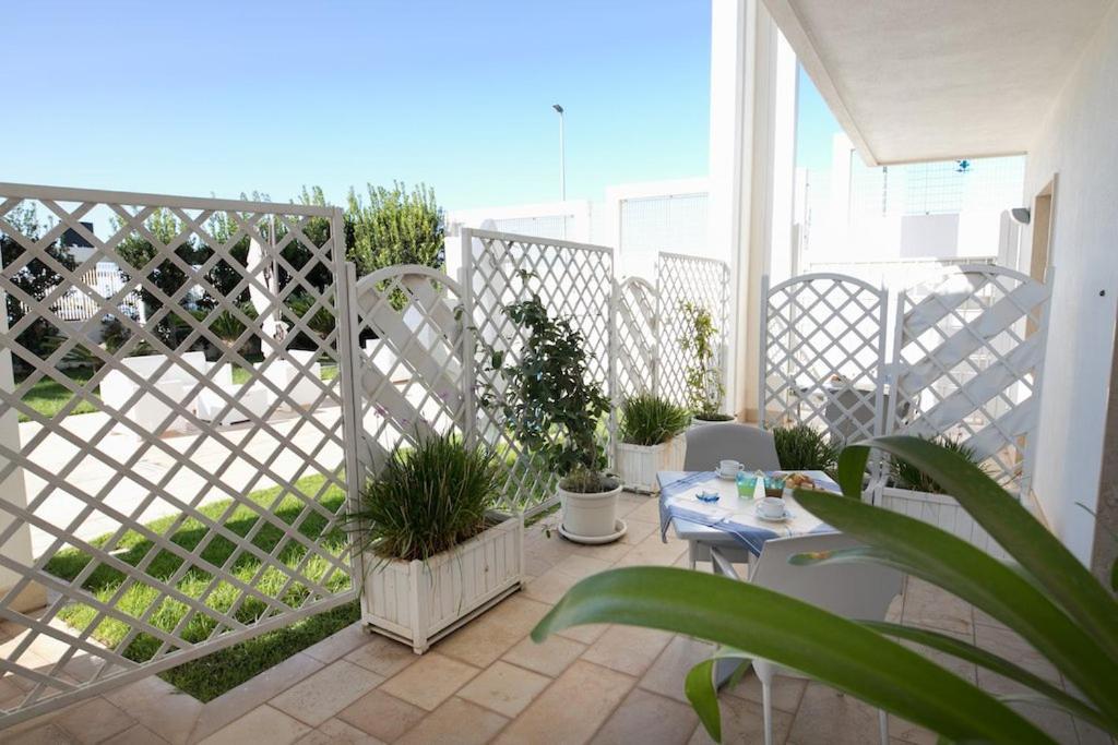 Gigli Hotel Salento Marina Di Pescoluse Exterior photo